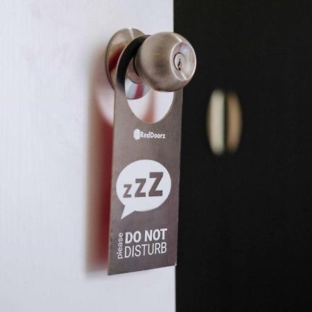 RedDoorz @ Bankal Lapulapu Hotel Bagian luar foto