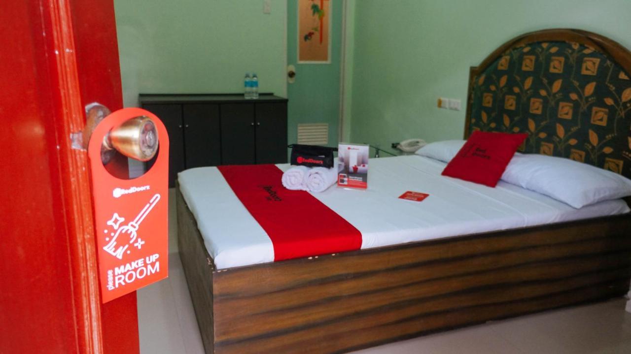 RedDoorz @ Bankal Lapulapu Hotel Bagian luar foto